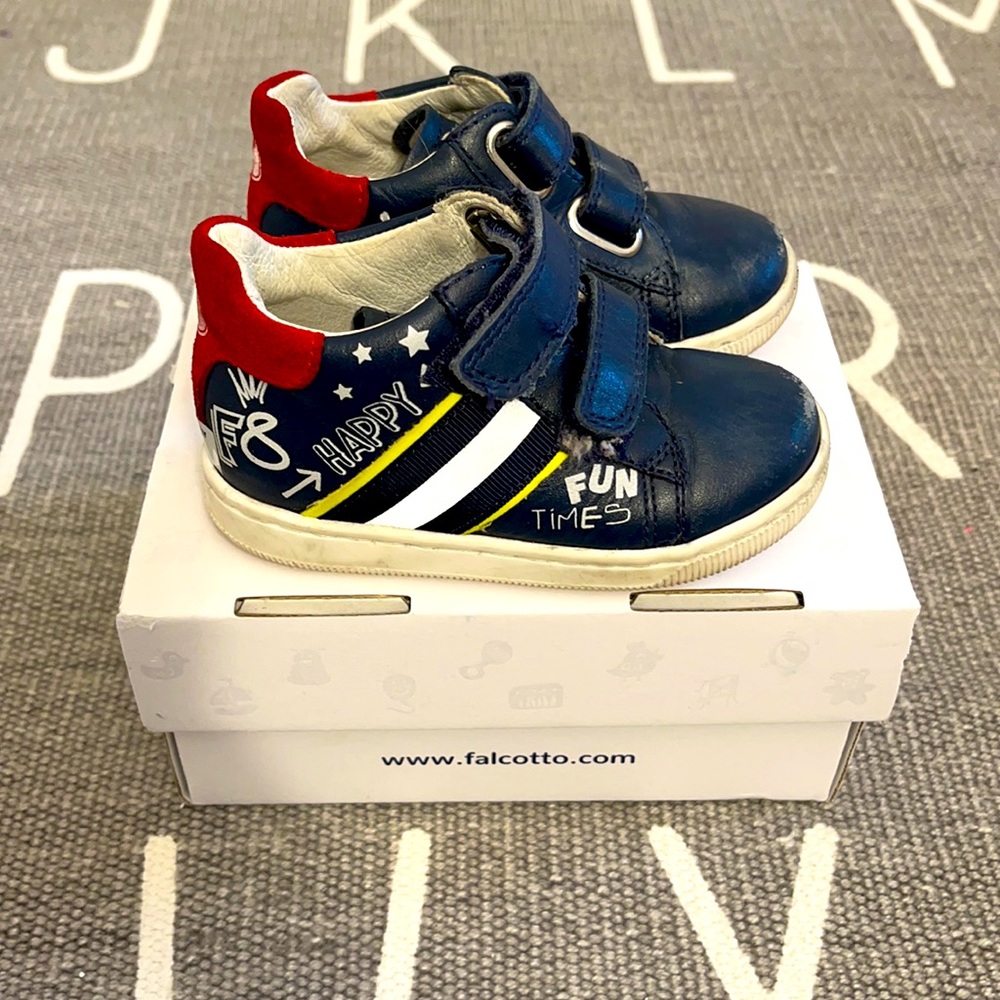 Falcotto boys navy and red leather shoes size 4/20